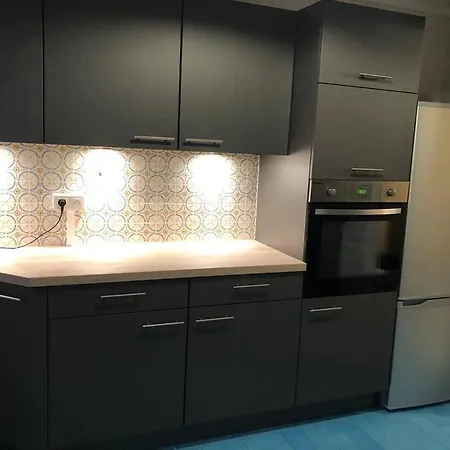 Tres Bel Avec Terrasse De 87m2 Avec Superbe Vue Panoramique Sur La Baie D Daire *