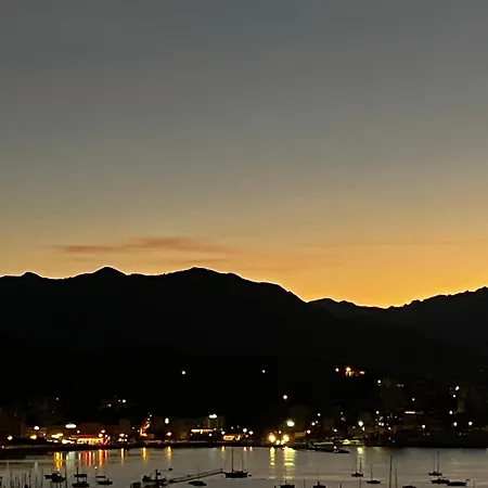 Tres Bel Avec Terrasse De 87m2 Avec Superbe Vue Panoramique Sur La Baie D Apartament Ajaccio (Corsica)