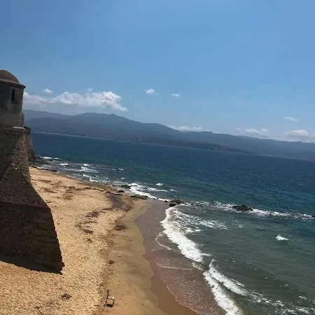 Tres Bel Avec Terrasse De 87m2 Avec Superbe Vue Panoramique Sur La Baie D Apartament *