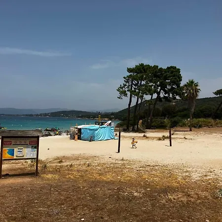 Apartament Tres Bel Avec Terrasse De 87m2 Avec Superbe Vue Panoramique Sur La Baie D *
