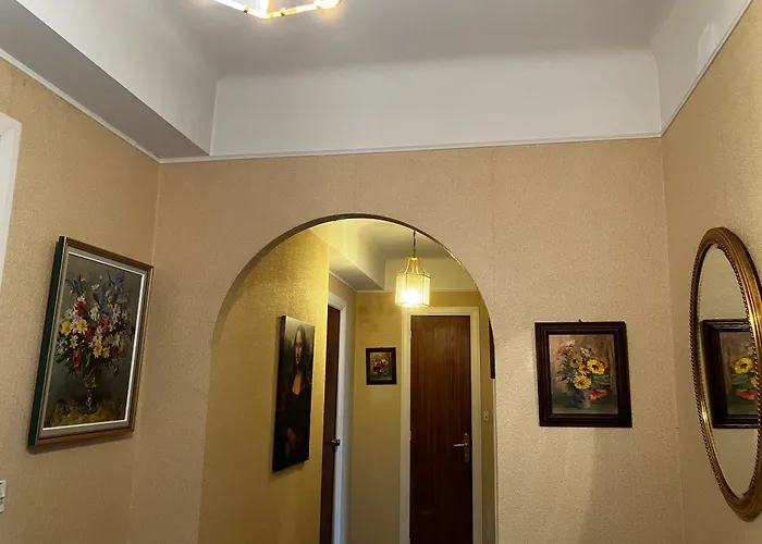 Tres Bel Avec Terrasse De 87m2 Avec Superbe Vue Panoramique Sur La Baie D Апартаменти